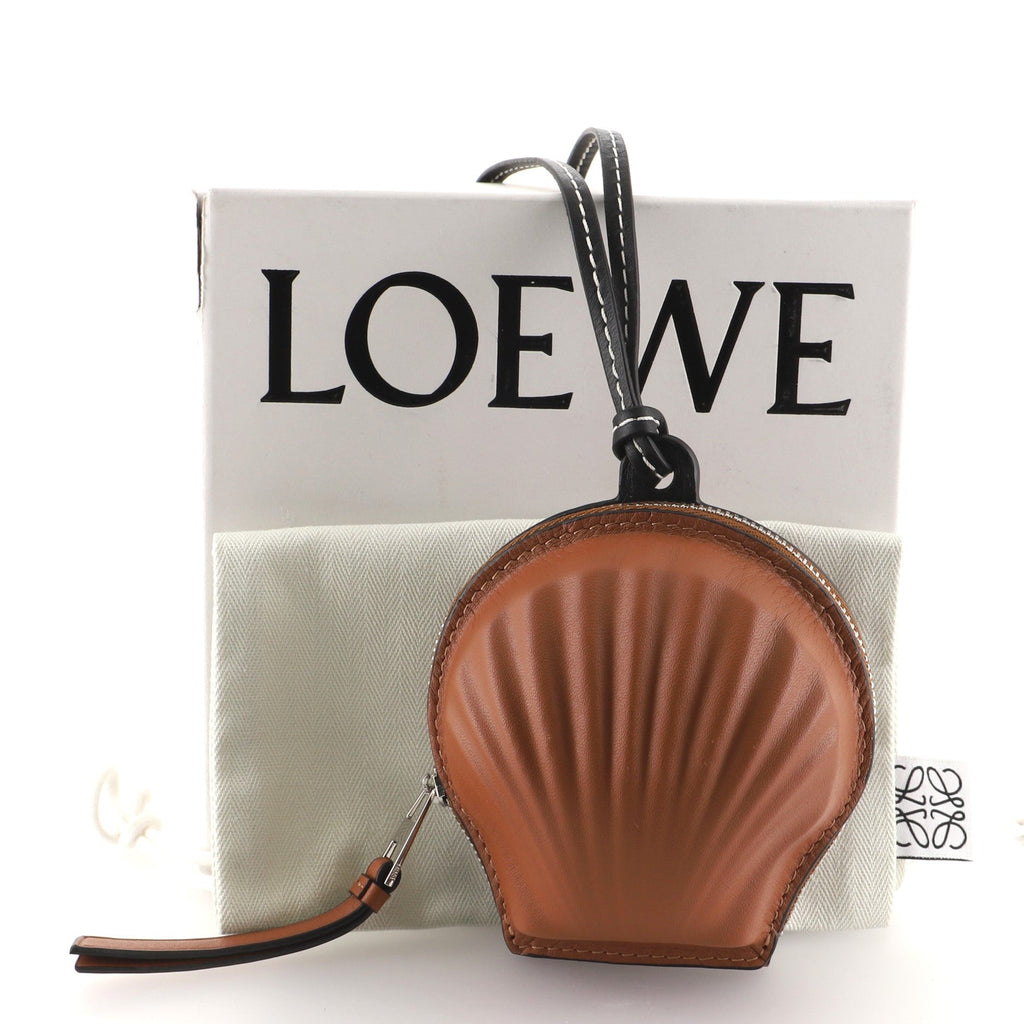 Seashell Pouch Calfskin Mini