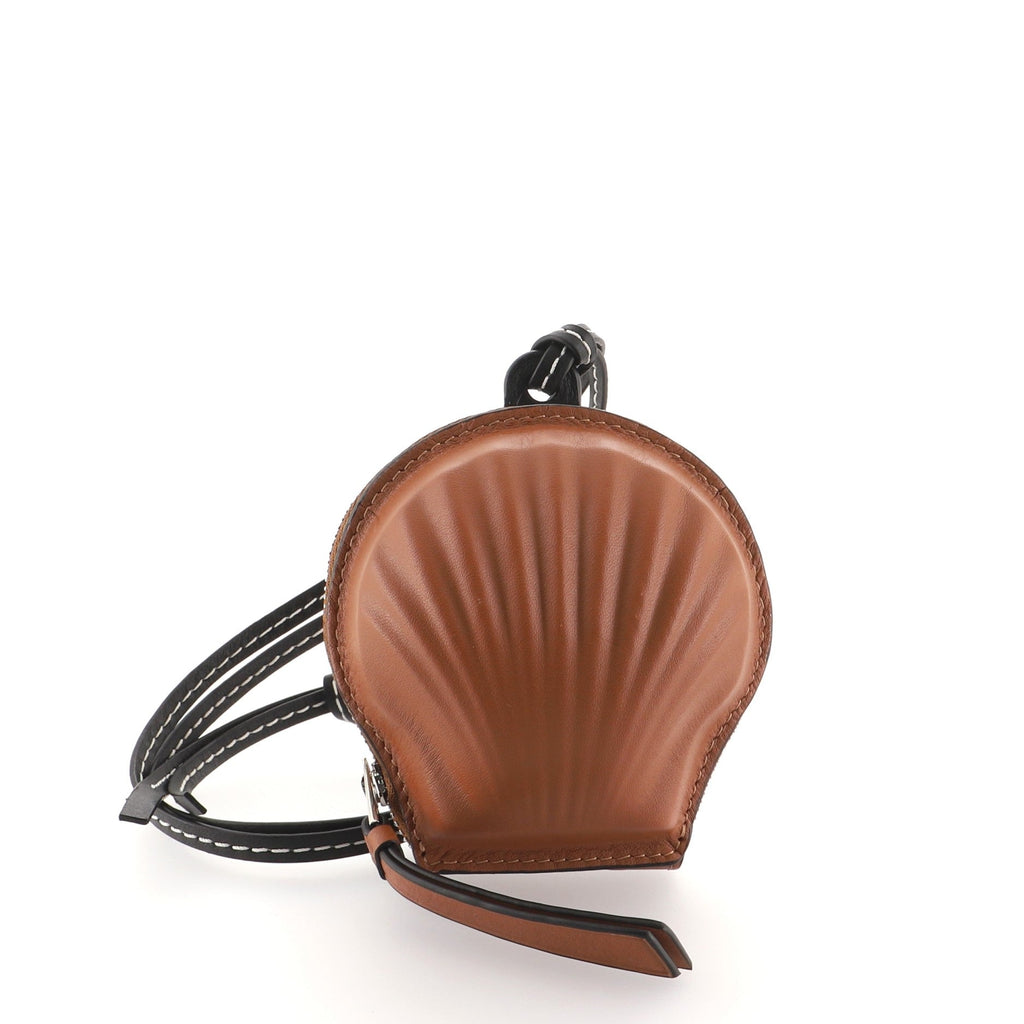 Seashell Pouch Calfskin Mini
