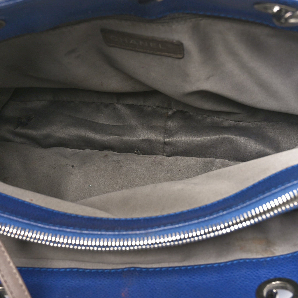 Caviar Quilted Grand Shopping Tote GST Blue