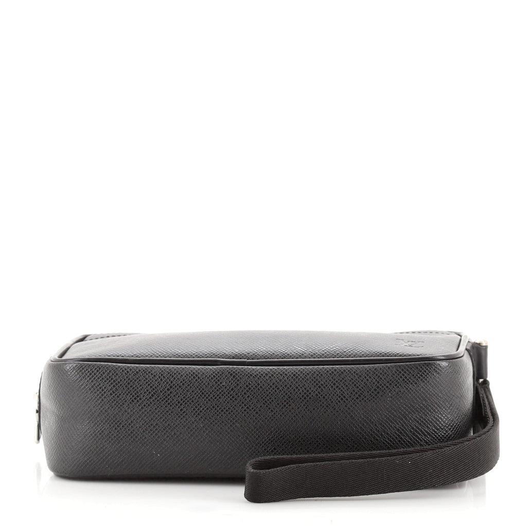 Kaluga Pochette Clutch Taiga Leather
