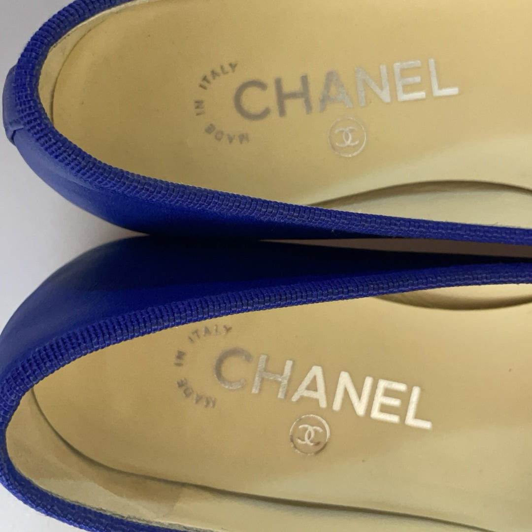Chanel Ballet Flats in Blue/Black Size 36