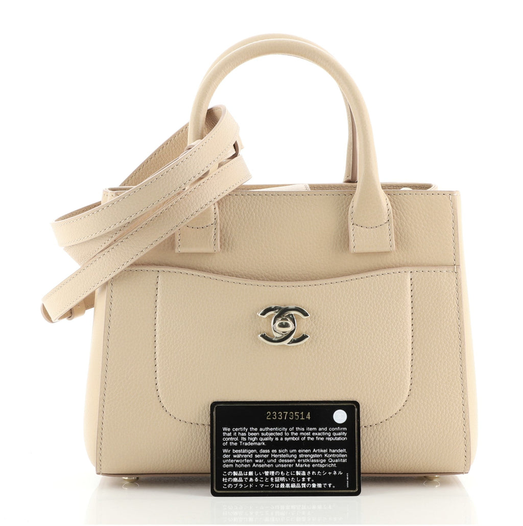 Neo Executive Tote Grained Calfskin Mini