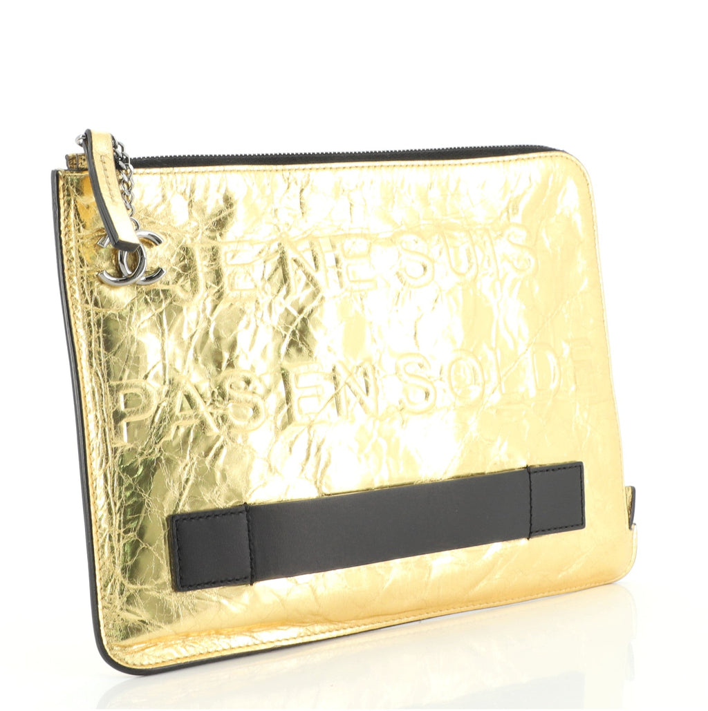 Feminine Pouch Crinkled Leather Medium