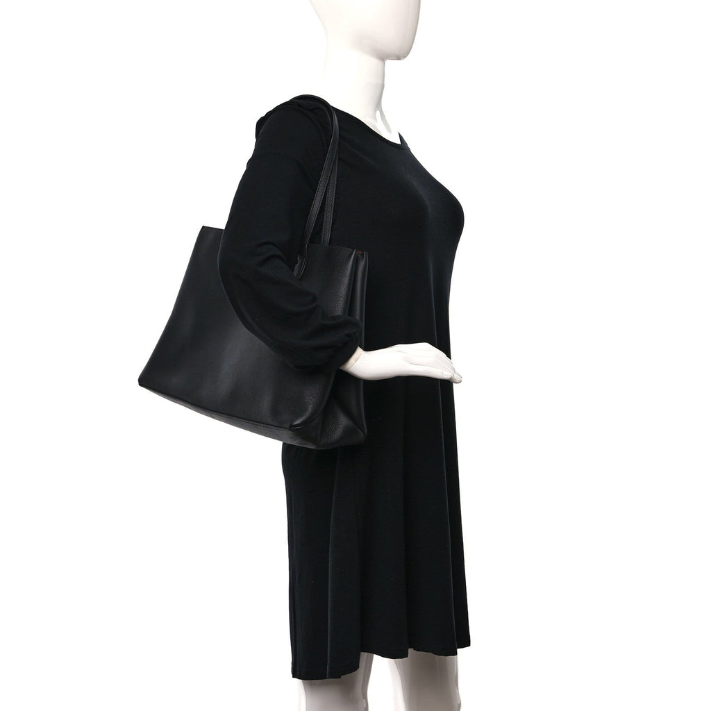 Grained Calfskin Lockme Shopper Black
