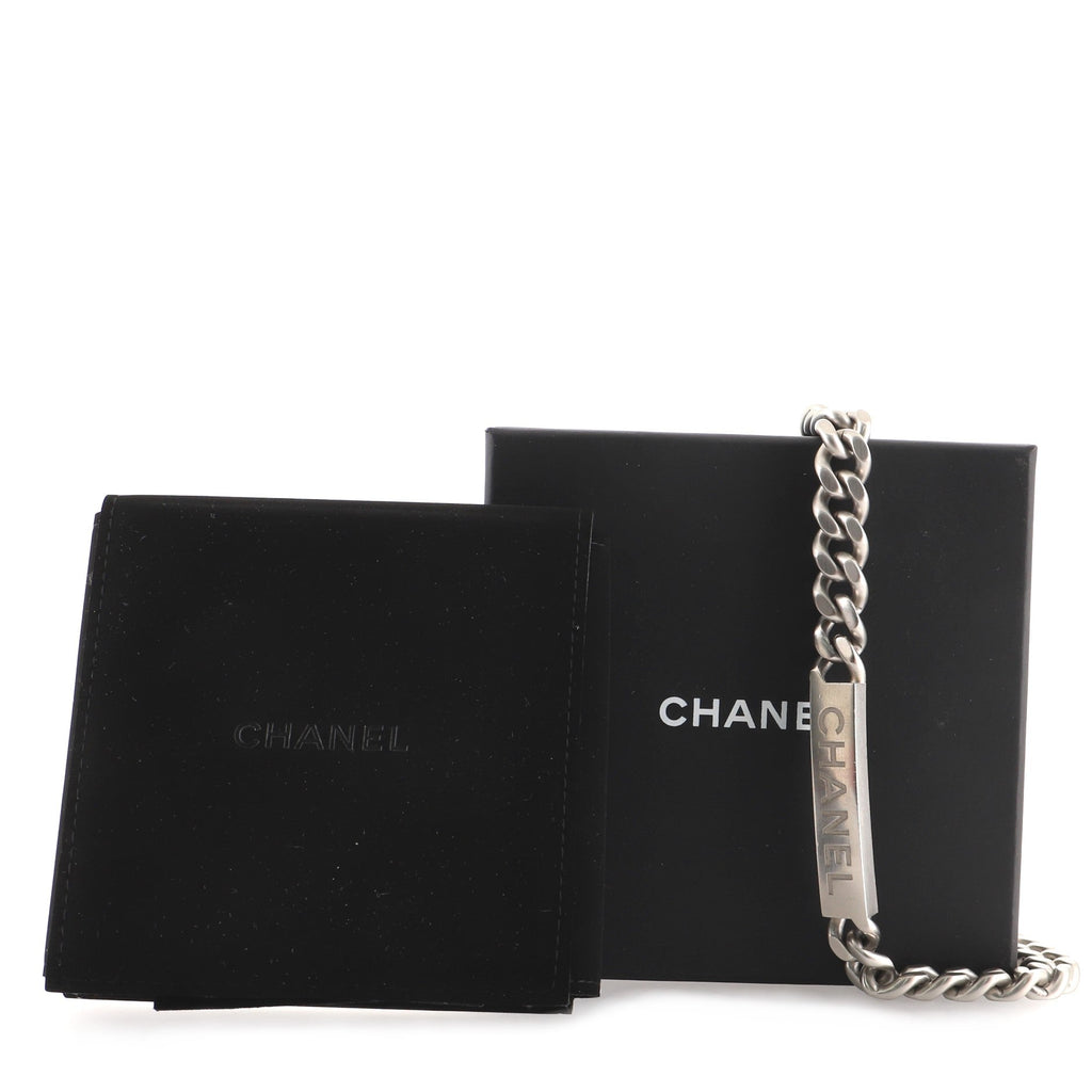 ID Curb Chain Necklace Metal
