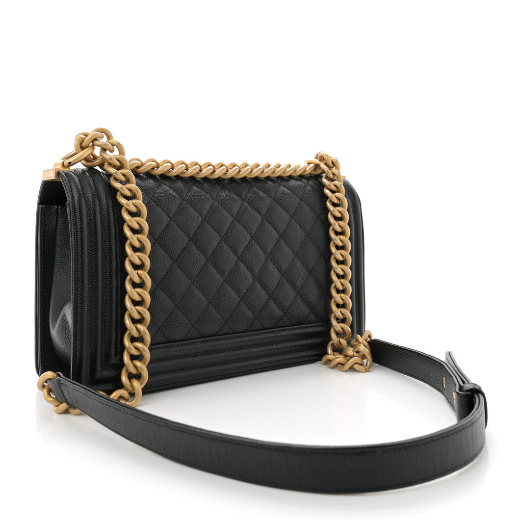 Caviar Quilted Medium Boy Flap Black