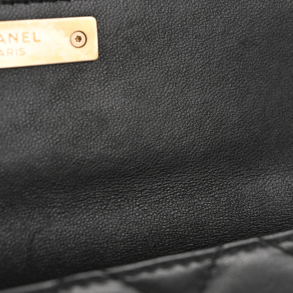Lambskin Quilted CC Chic Gusset Wallet Black