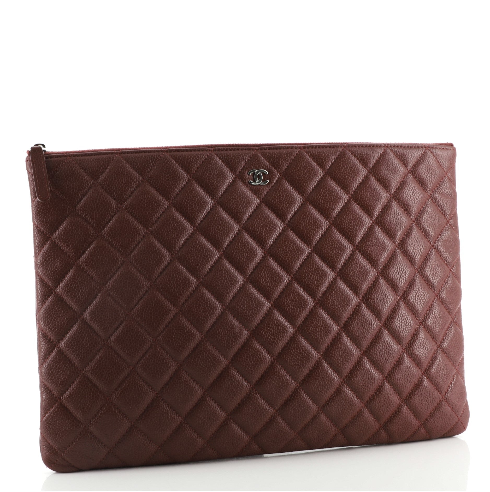 O Case Clutch Quilted Caviar Large