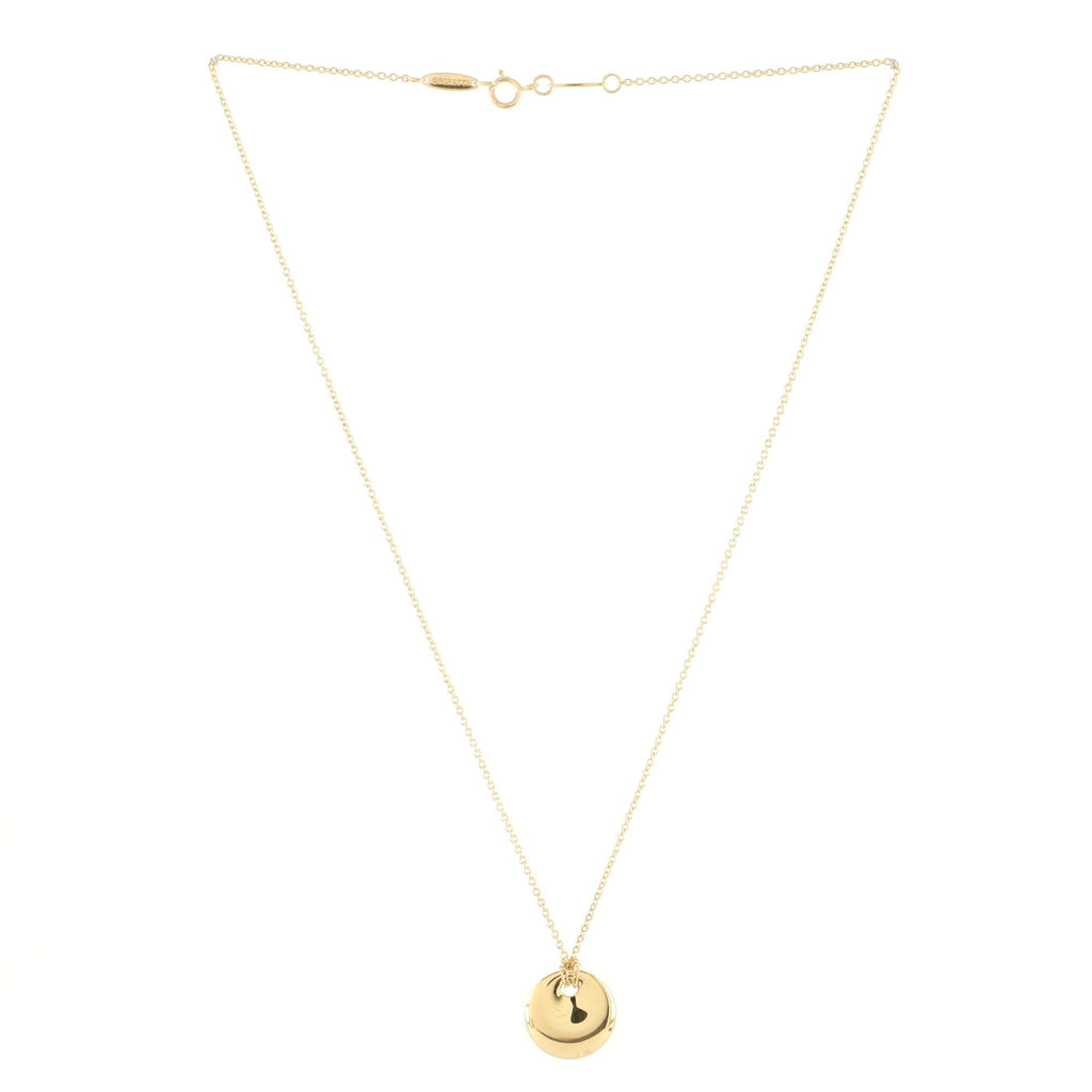 Round Pendant 18K Yellow Gold Necklace
