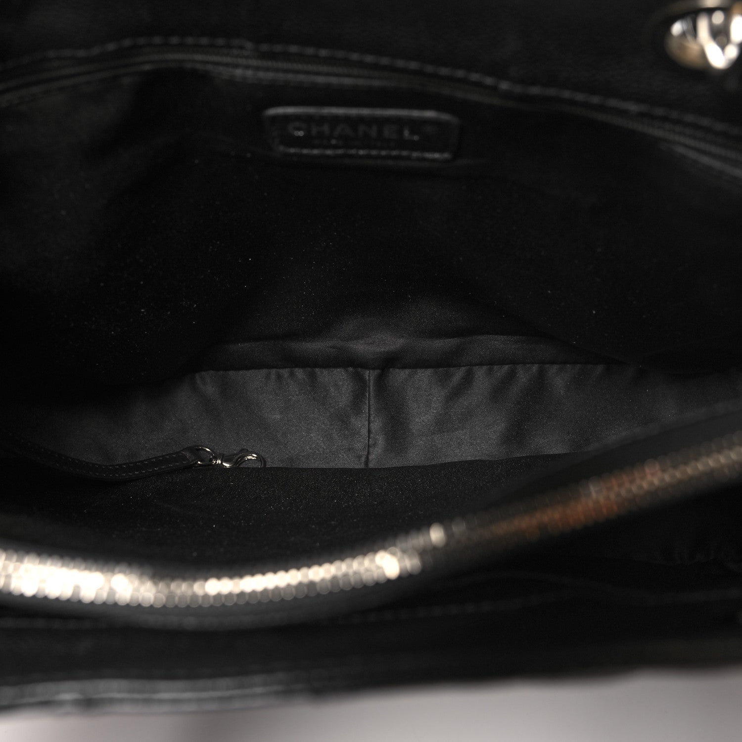 Caviar Quilted Grand Shopping Tote GST Black