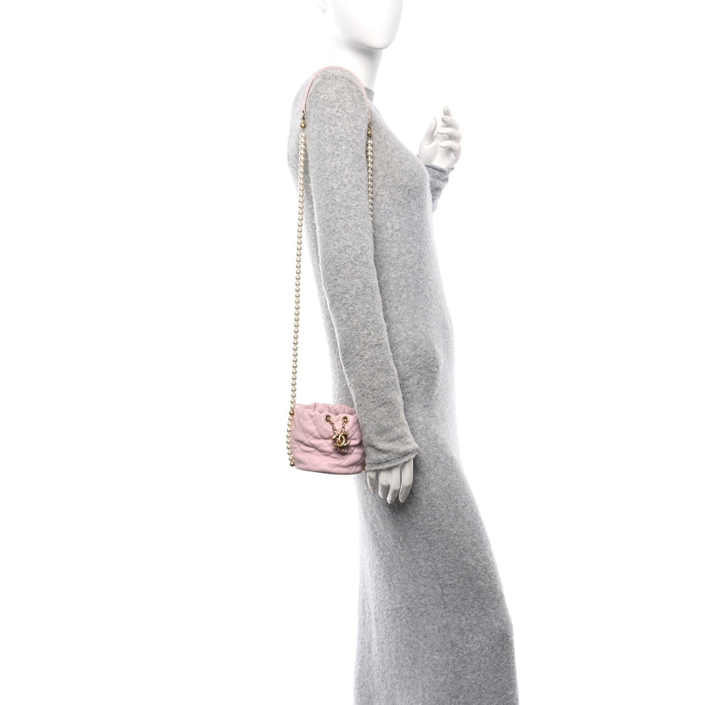 Calfskin Quilted Pearl Mini About Pearls Drawstring Bucket Light Pink