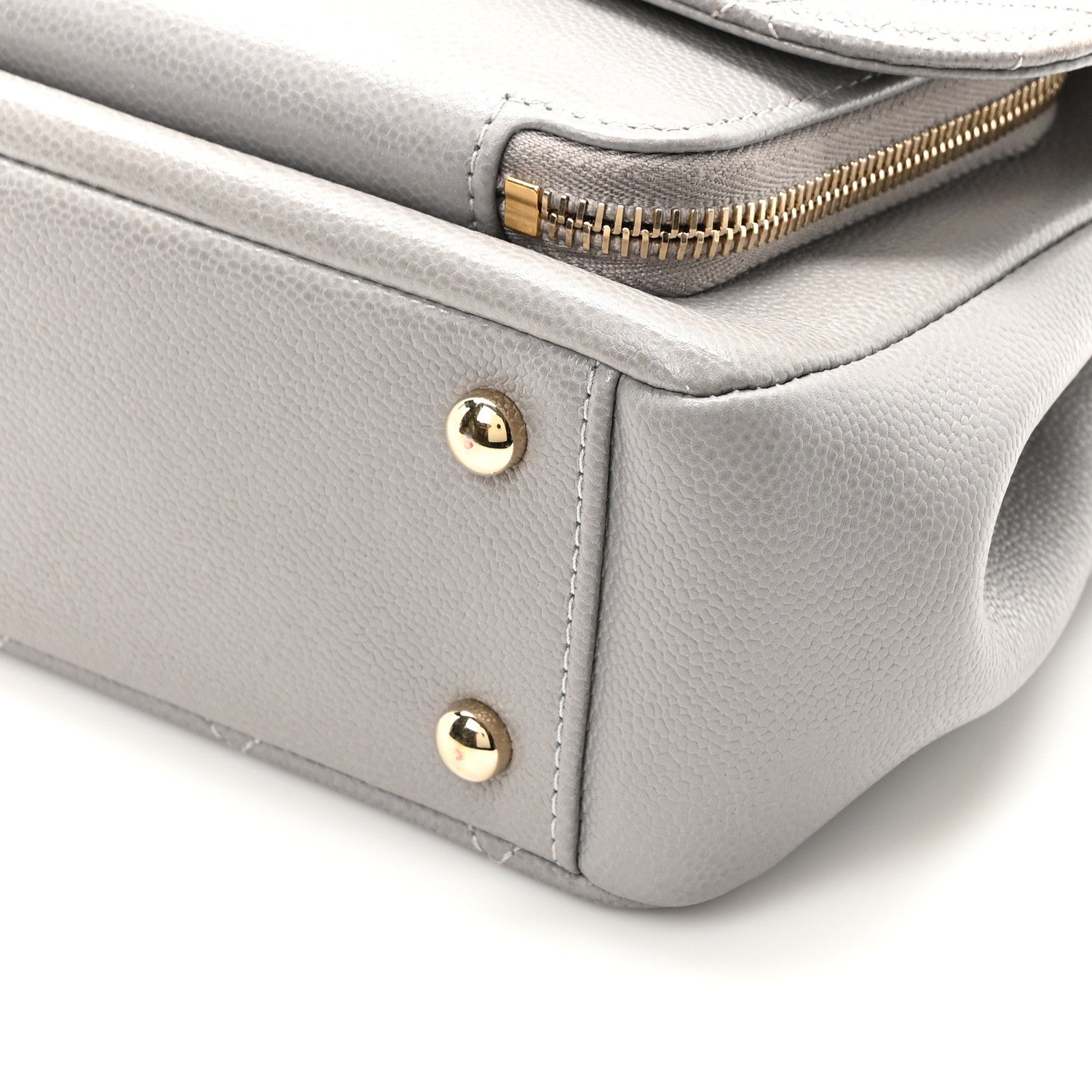 Caviar Quilted Medium Business Affinity Flap Grey