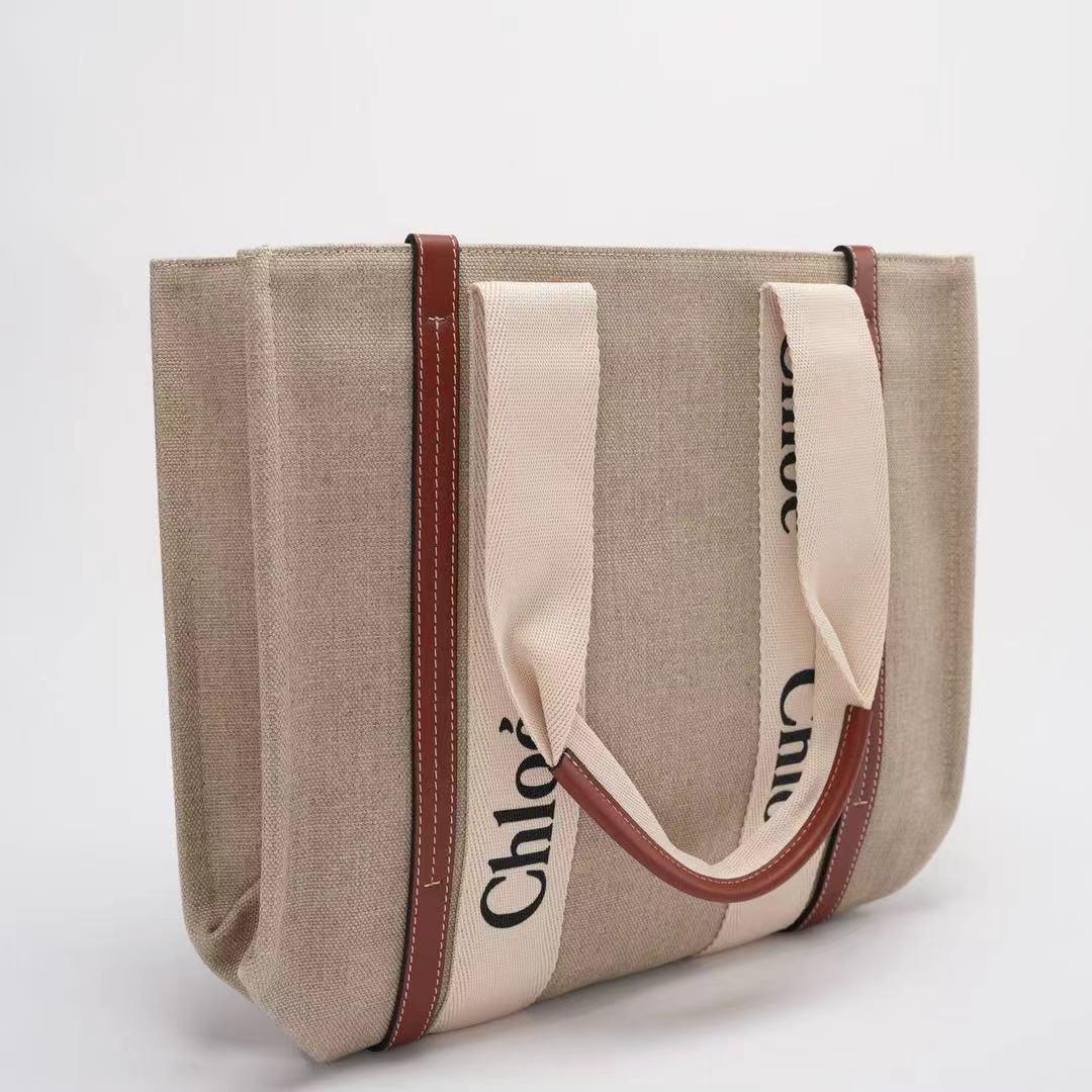 Chloe White and Beige Medium Woody Tote Bag Leinen