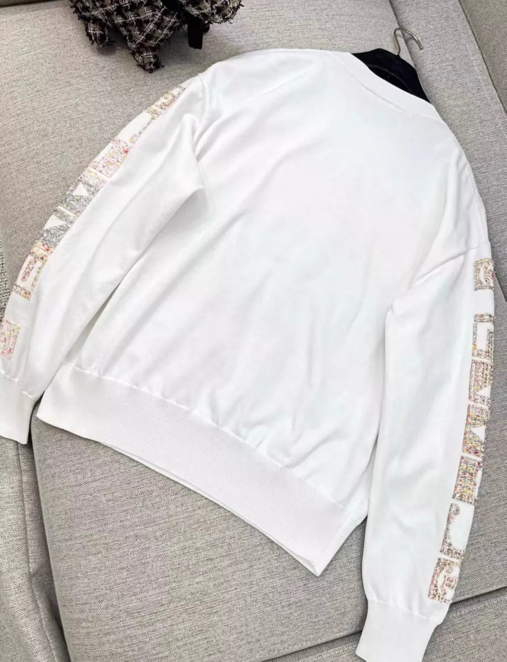 Chanel 24C White Pullover