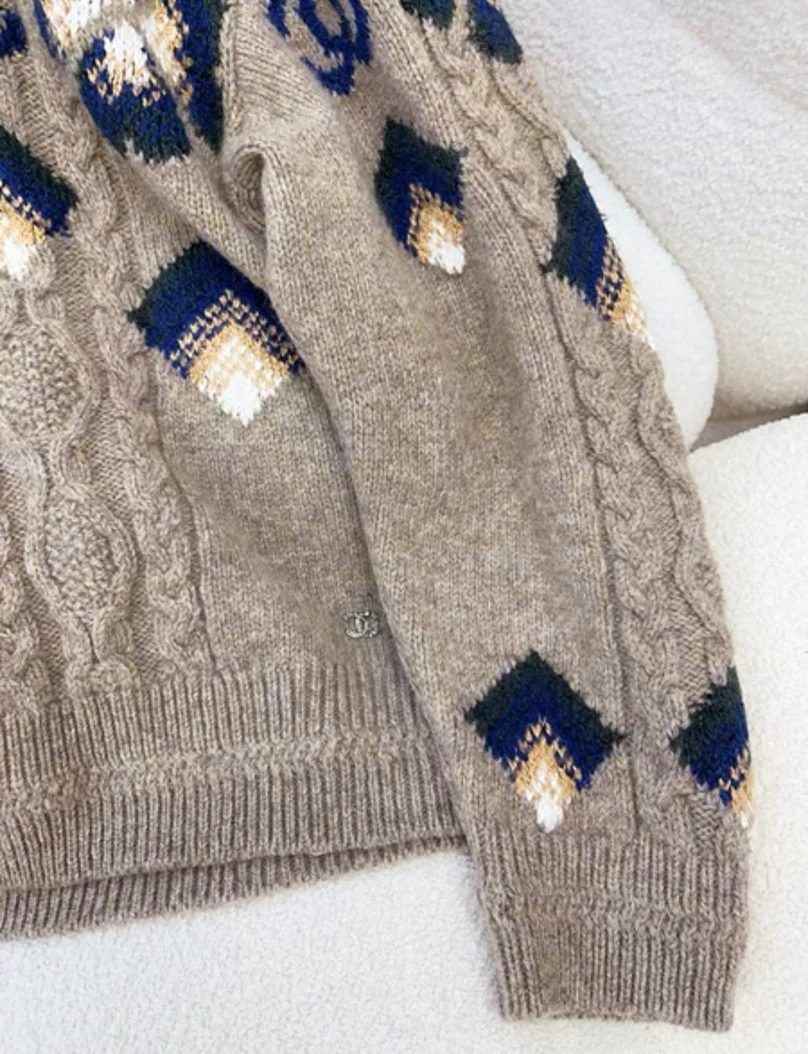 Chanel 24N double CC Khaki sweater size 36