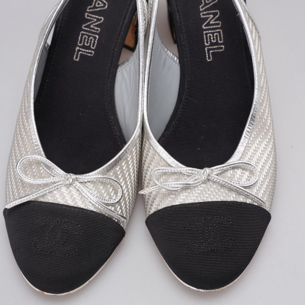 Chanel Woven Plastic Grosgrain Cap Toe CC Slingback Pumps in black and silver 39.5