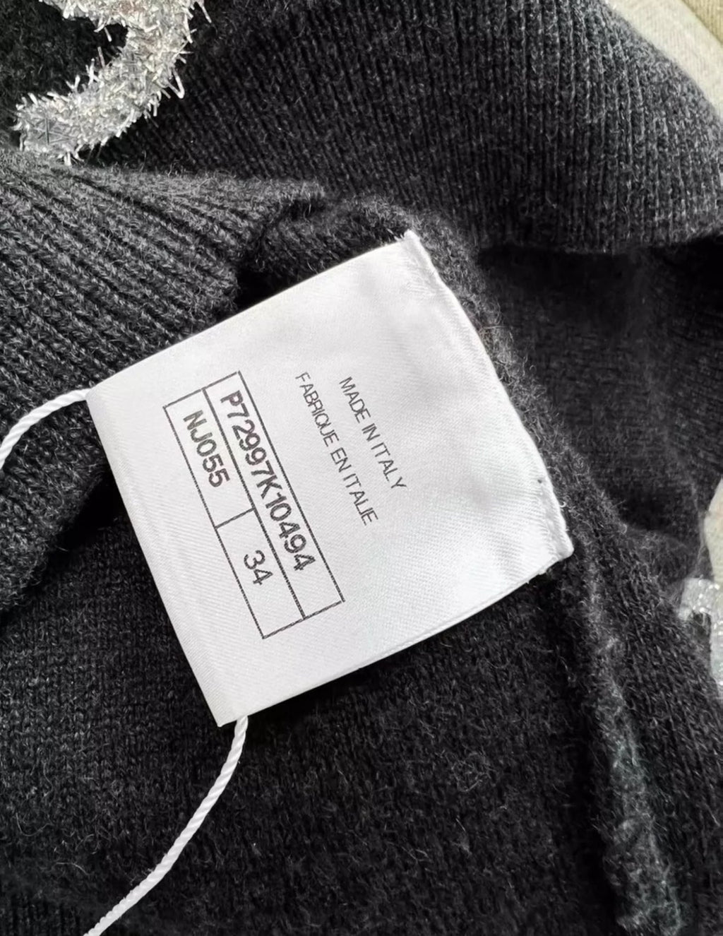 CHANEL 22A Cashmere igan