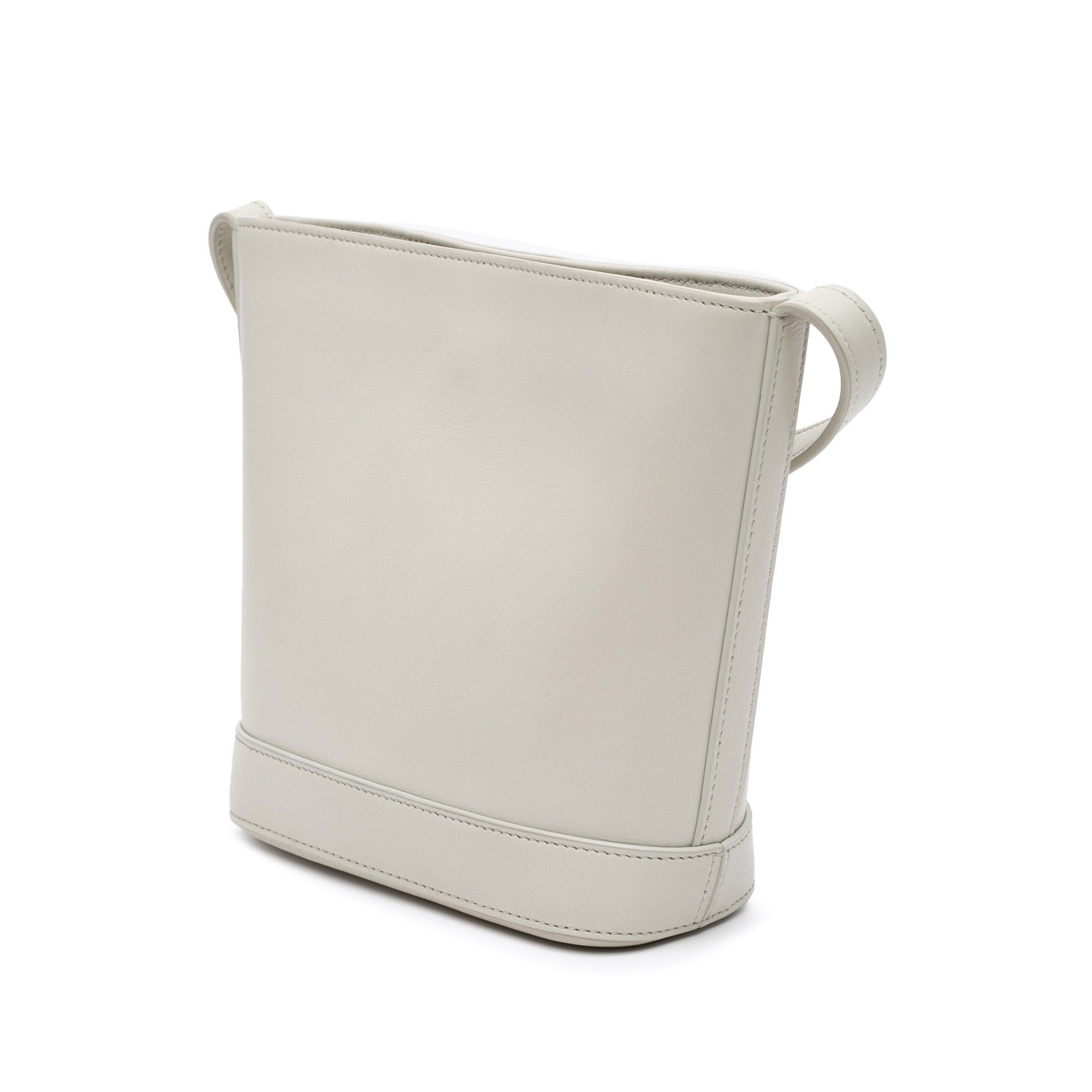Cuir Triomphe Bucket Bag Leather Small