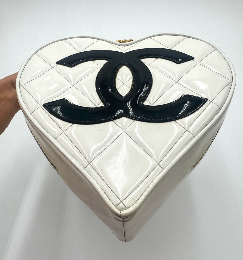 Chanel 1995 Vintage Barbie Heart White Vanity Bag