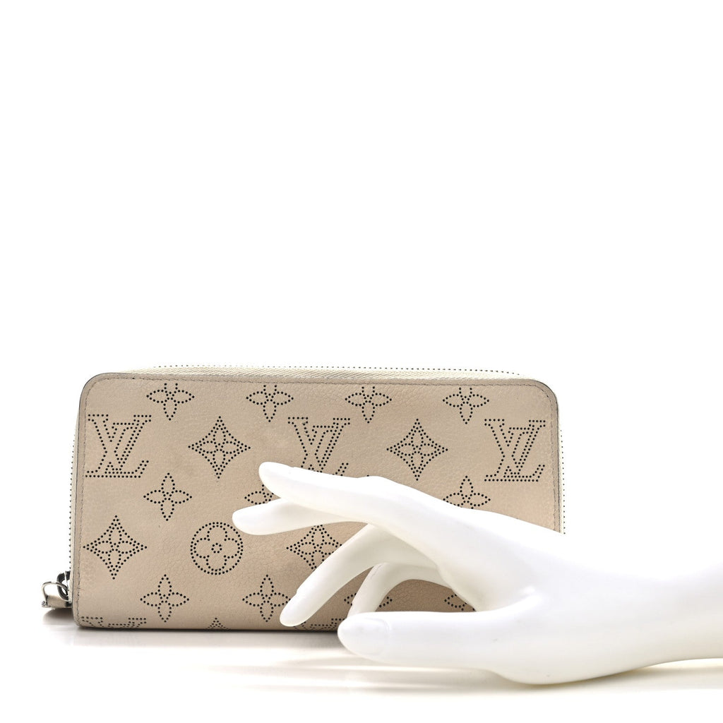 Mahina Zippy Wallet Ivory