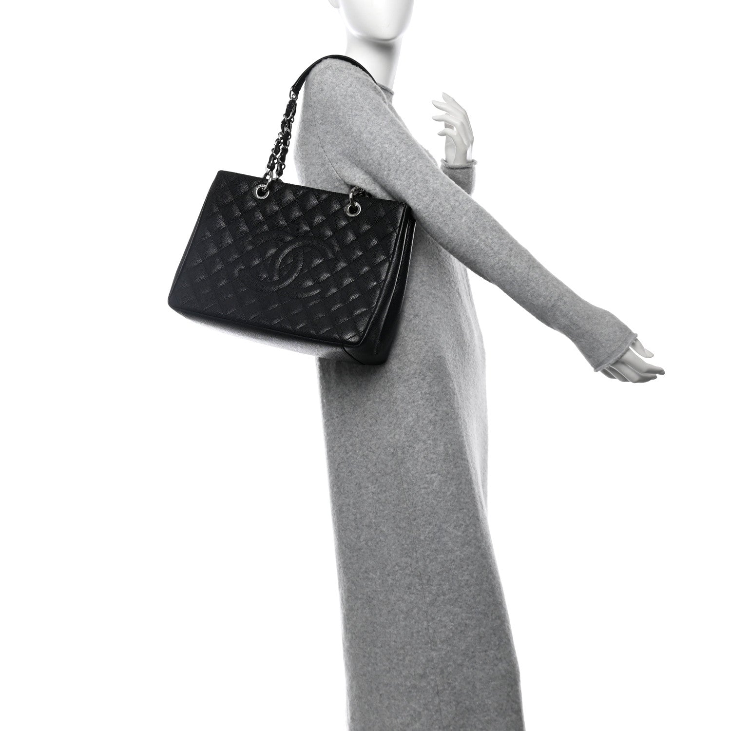 Caviar Quilted Grand Shopping Tote GST Black