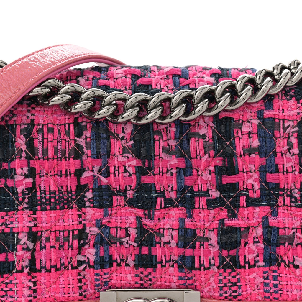 Patent Tweed Medium Boy Flap Fuchsia