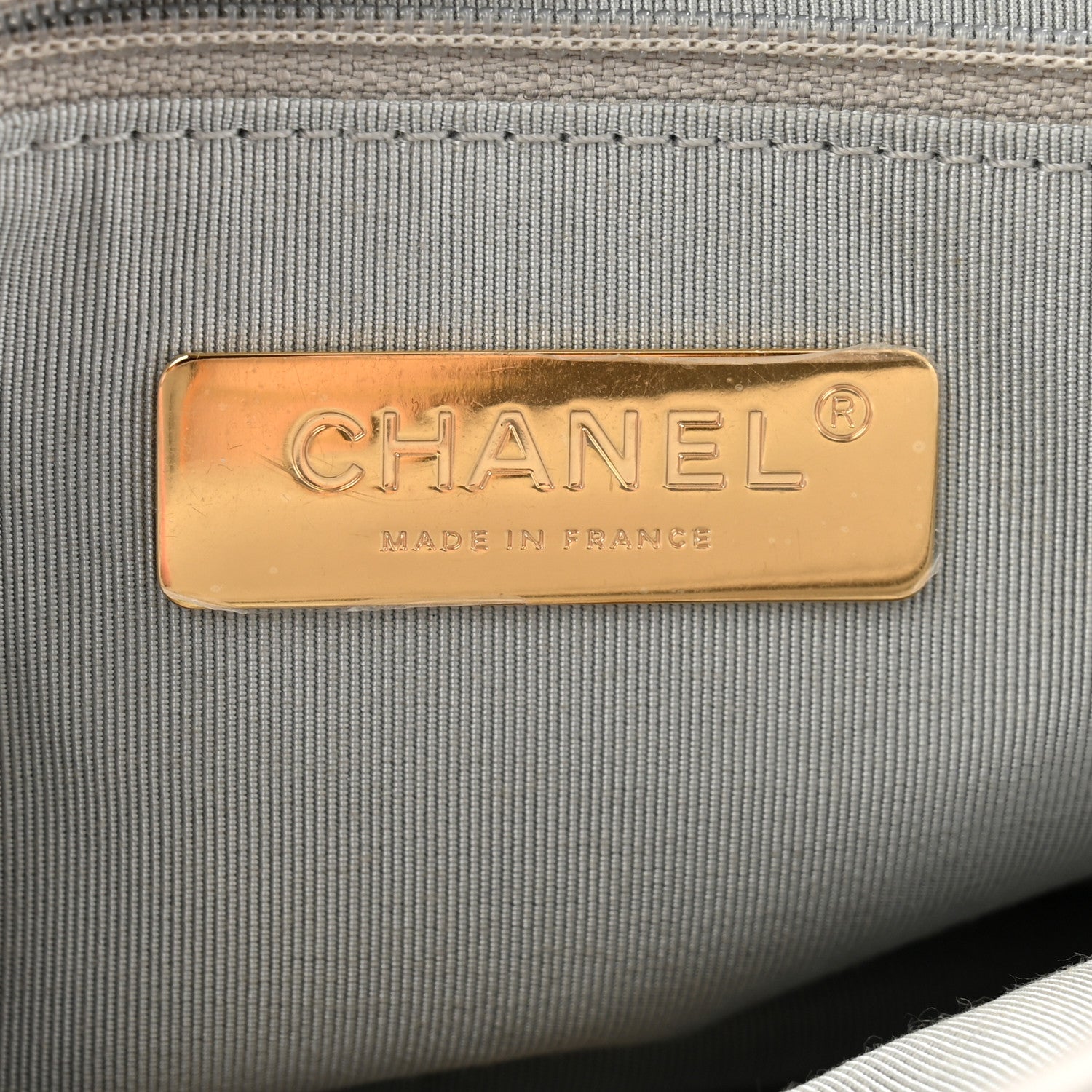Lambskin Quilted Medium Chanel 19 Flap Grey