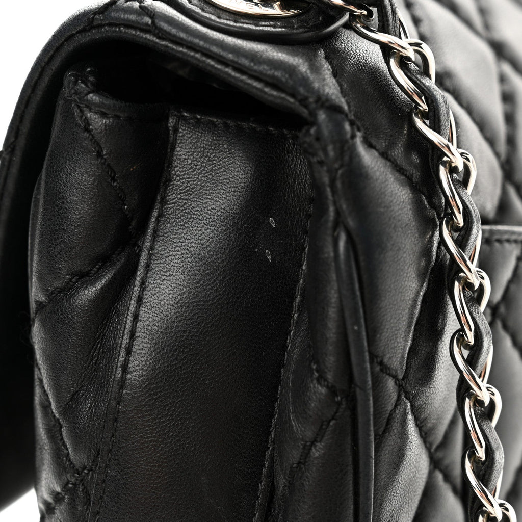Lambskin Quilted Jumbo Easy Carry Flap Black