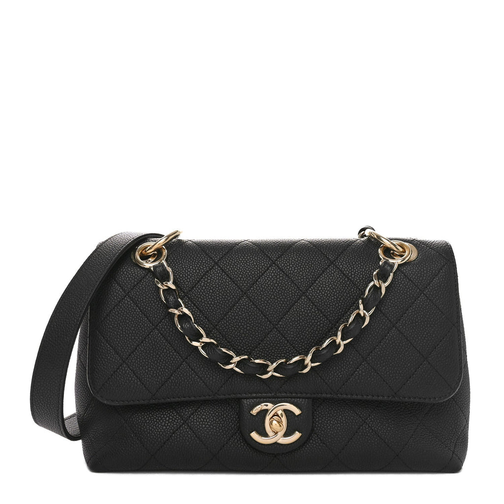 Caviar Quilted City Walk Flap Black