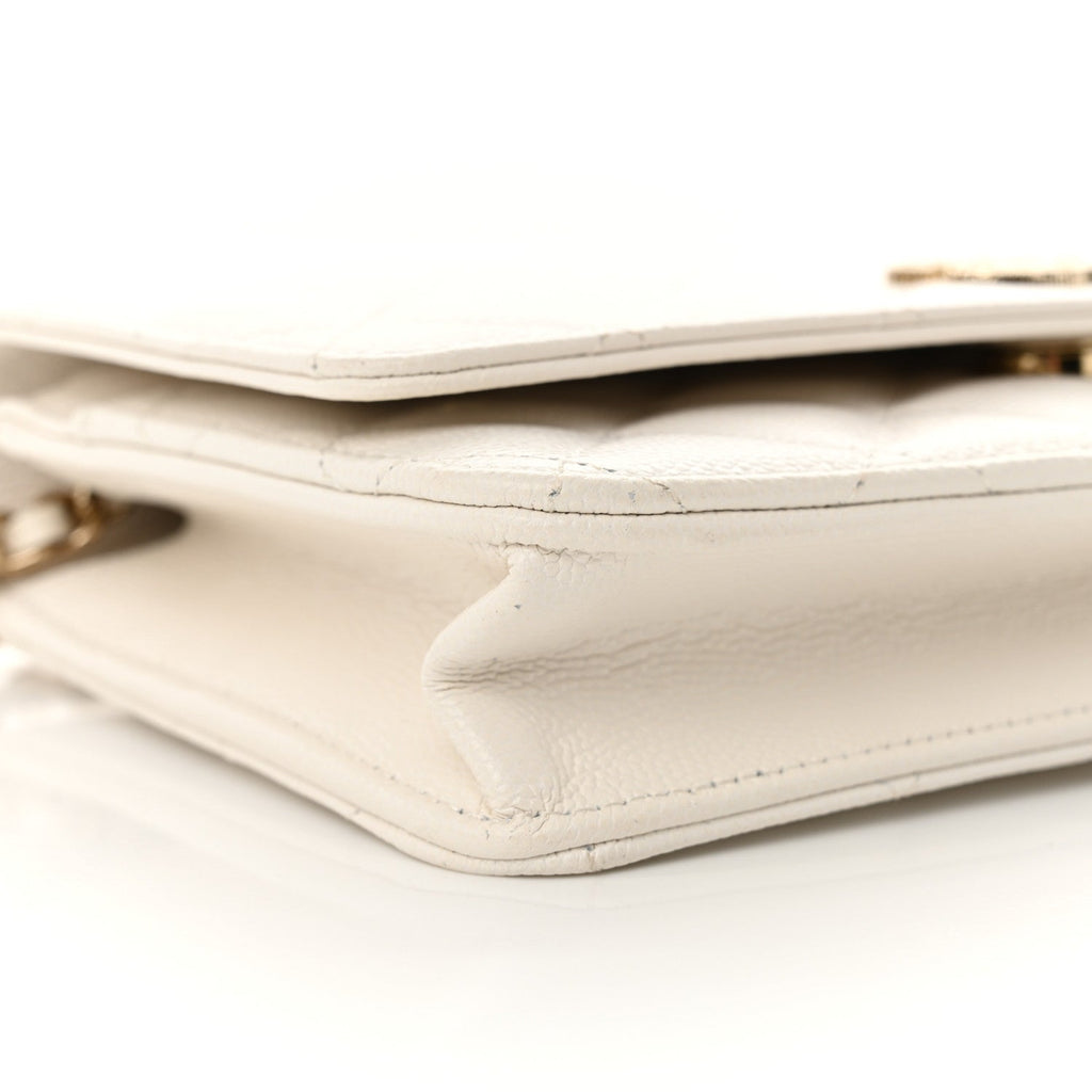 Shiny Caviar Quilted Crystal Heart CC Wallet On Chain WOC White