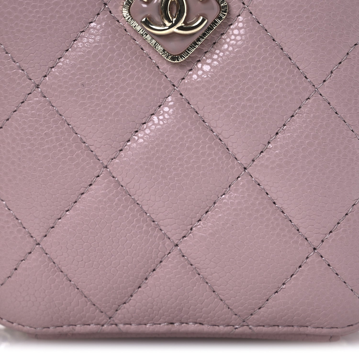 Caviar Quilted Clutch With Chain Light Pink