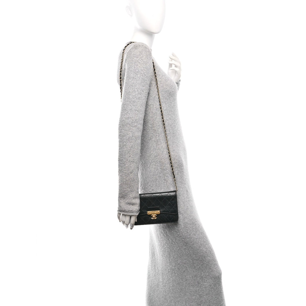 Goatskin Stitched Golden CC Wallet on Chain WOC Black