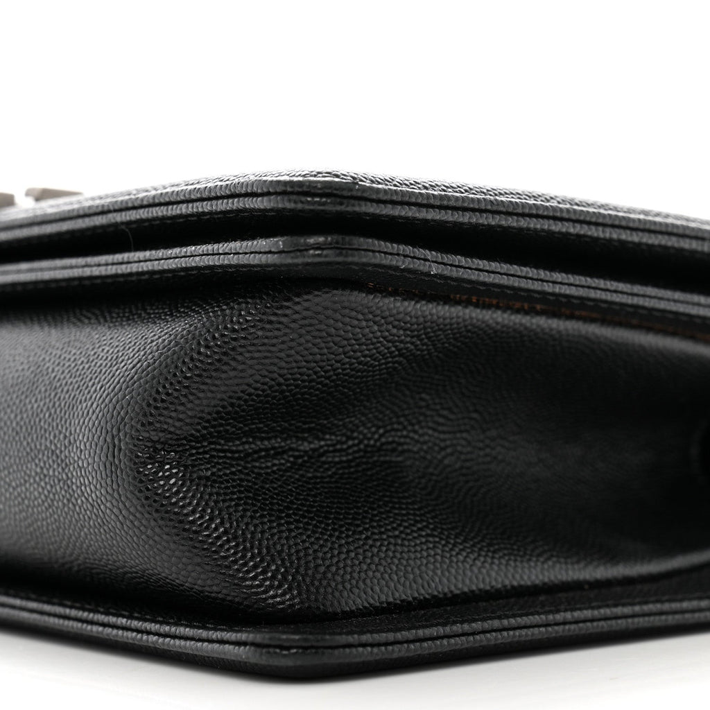 Caviar Quilted Medium Boy Flap Black