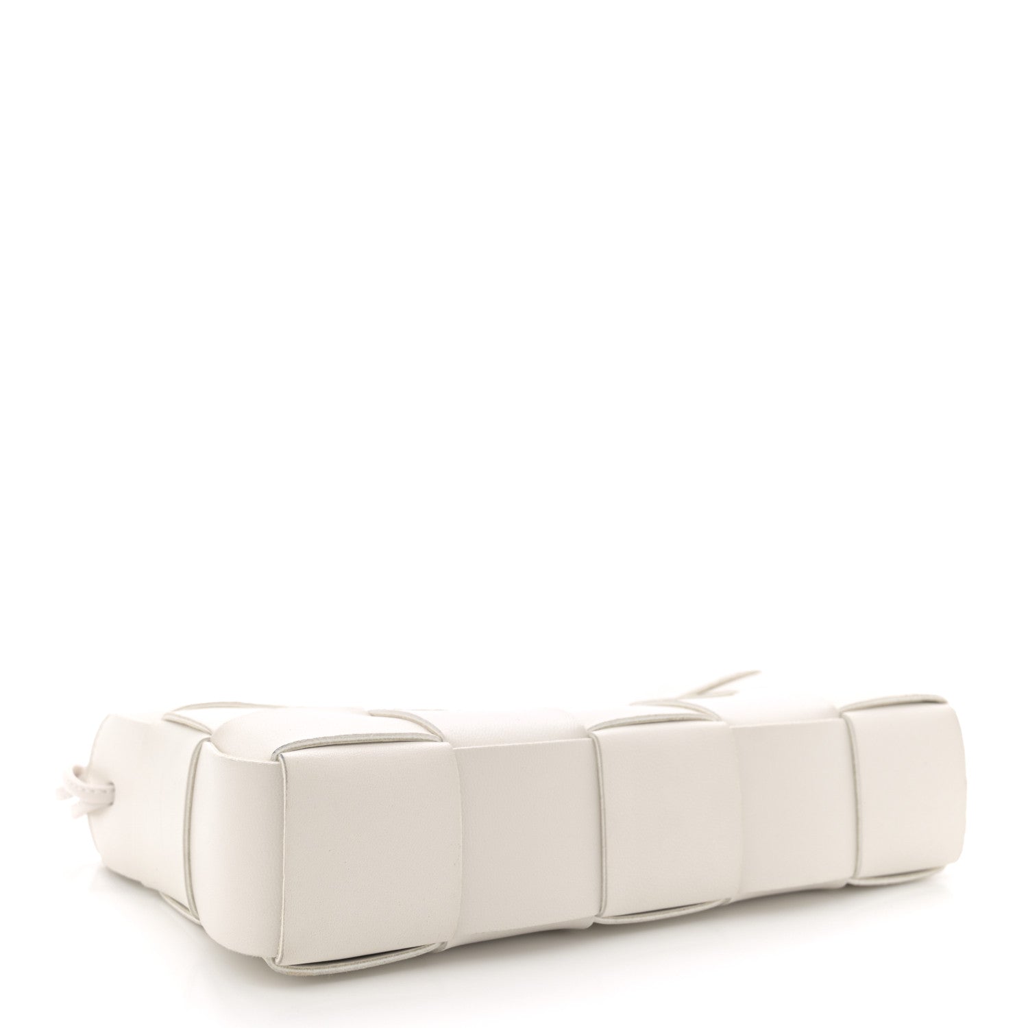 Calfskin Maxi Intrecciato Cassette Pouch On Strap Chalk