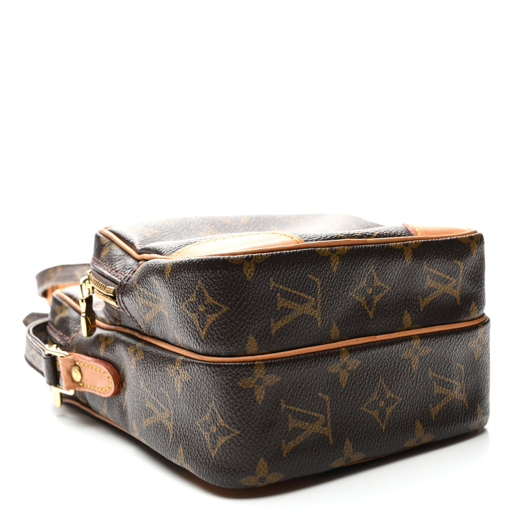Monogram Amazone