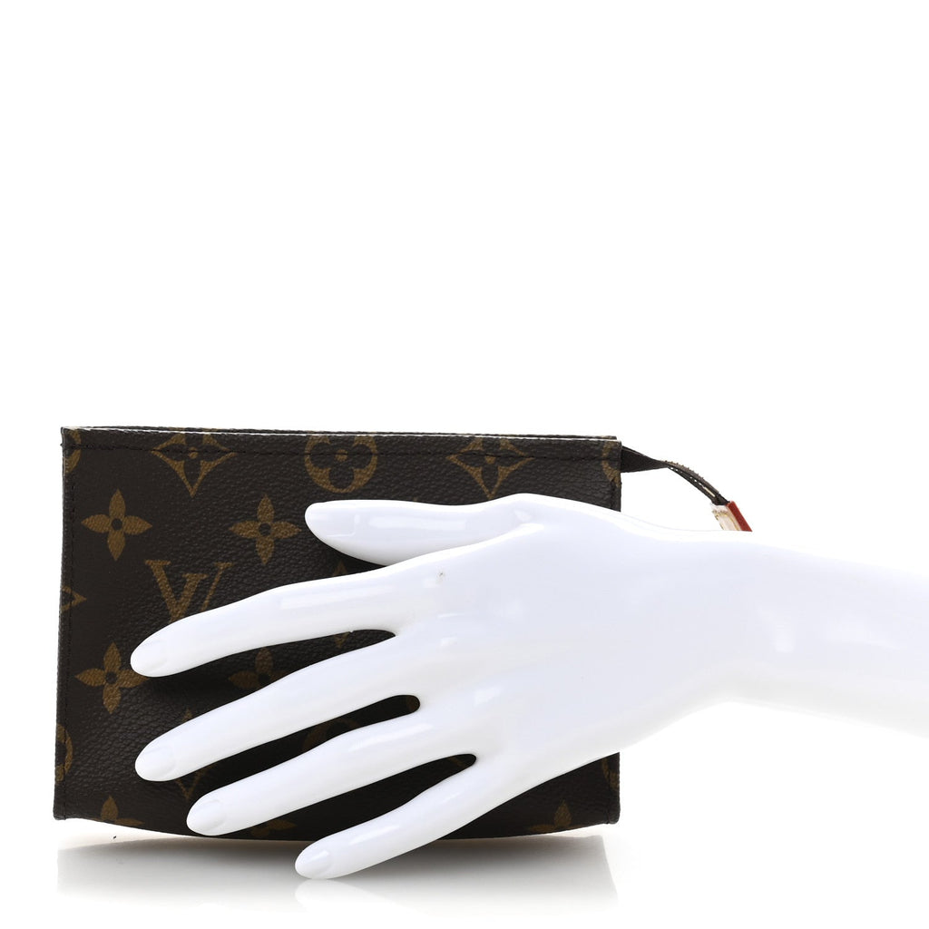 Monogram Toiletry Pouch 15 Fuchsia