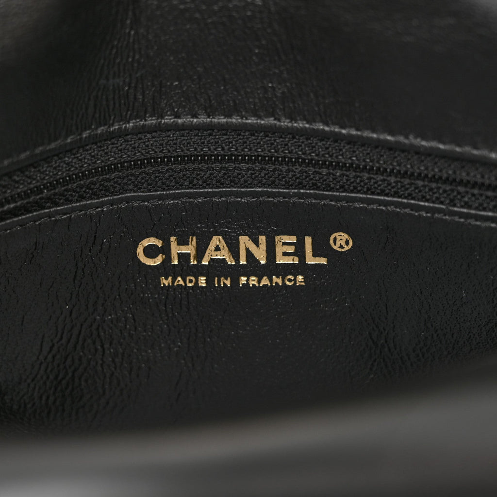 Lambskin Quilted Small CC Chic Flap Black