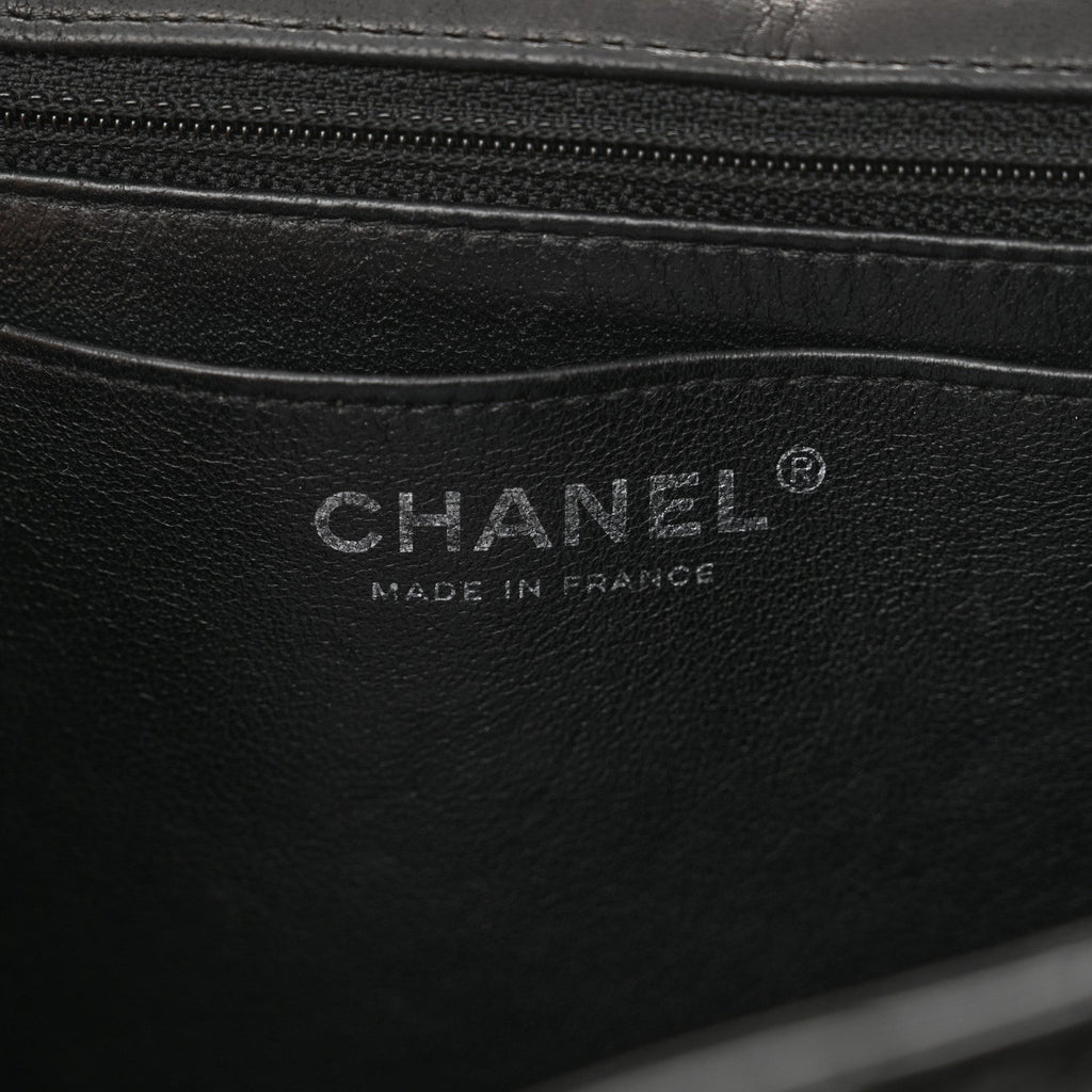 Crinkled Patent Quilted Jumbo Single Flap Black