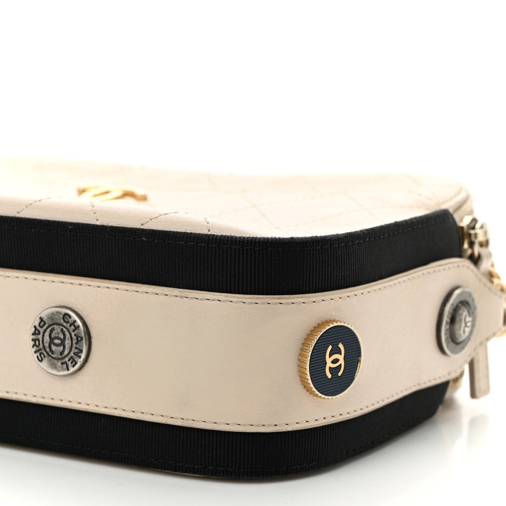 Calfskin Grosgrain Stitched Button Up Camera Case Light Grey