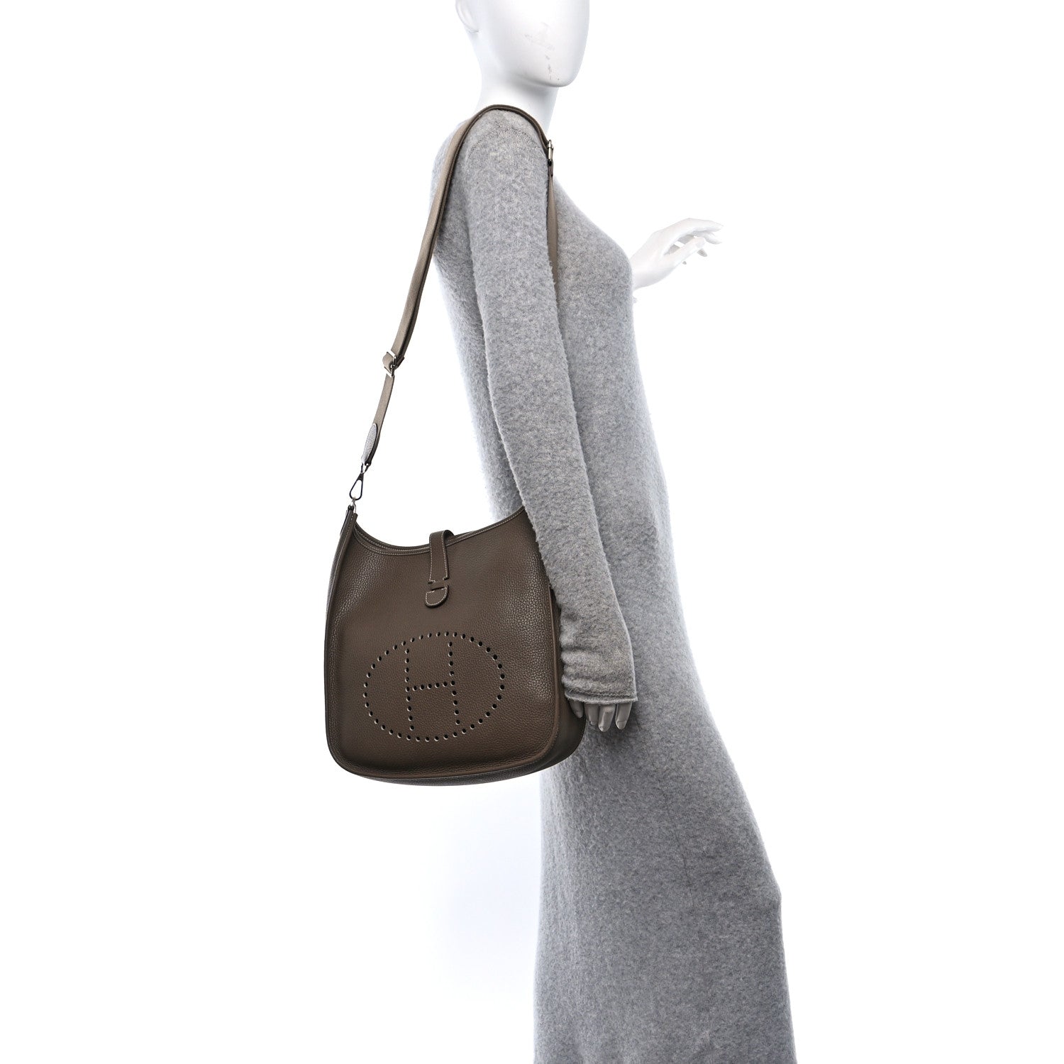 Taurillon Clemence Evelyne III GM Etoupe