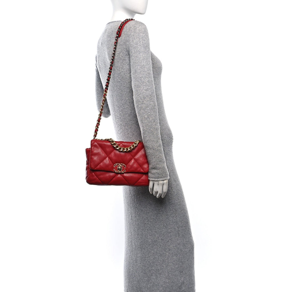 Lambskin Quilted Medium Chanel 19 Flap Red