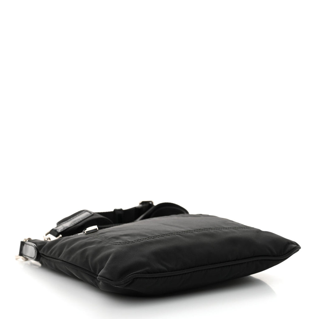 Tessuto Nylon Saffiano Flat Messenger Bag Black