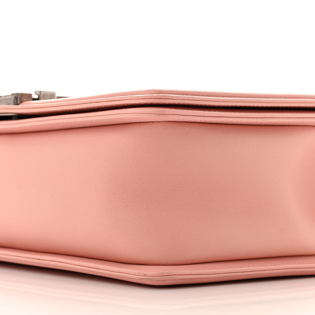 Lambskin Quilted New Medium Boy Flap Light Pink