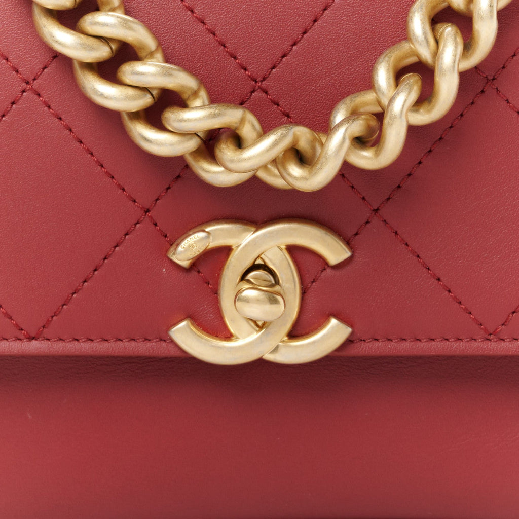 Calfskin Stitched Flap Red