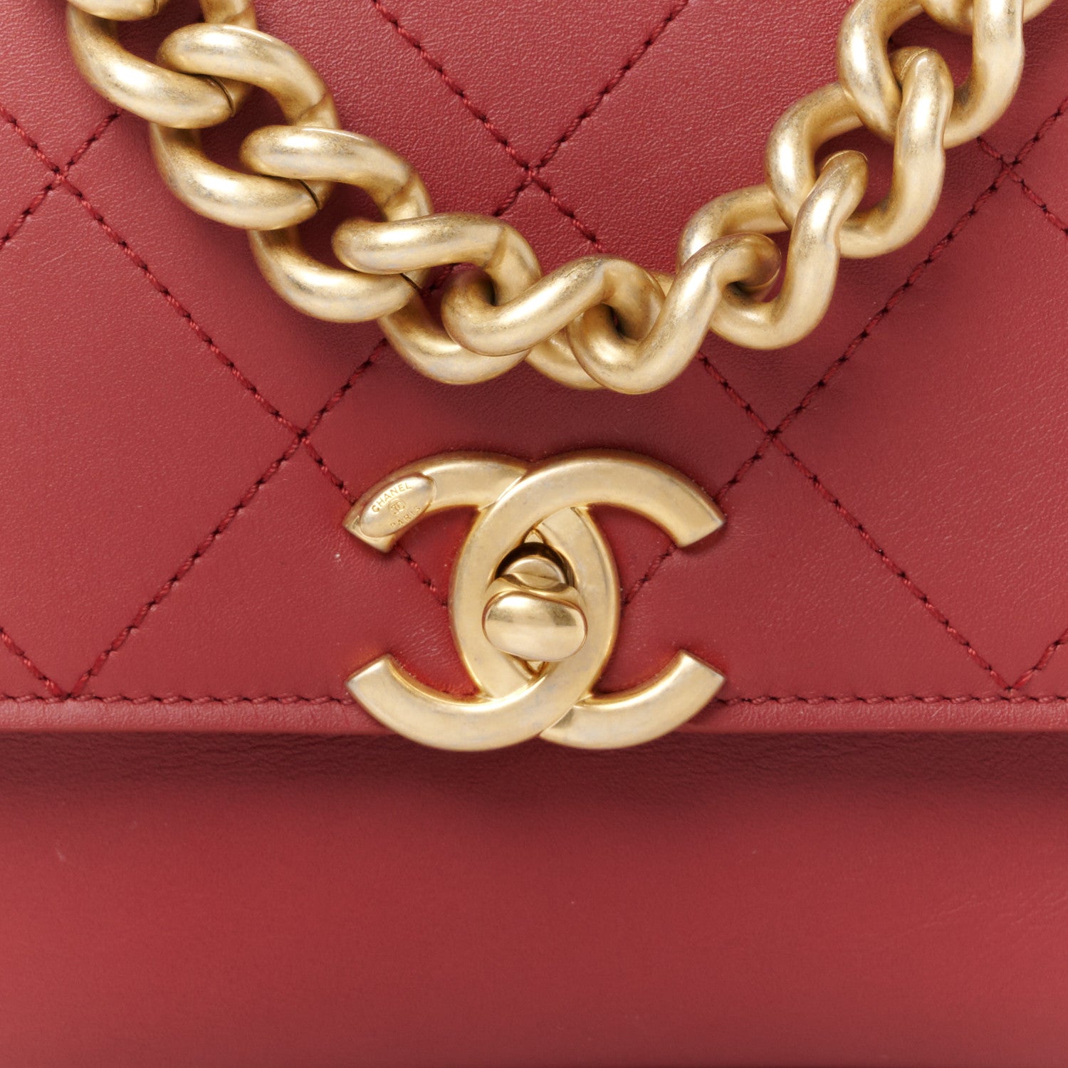 Calfskin Stitched Flap Red