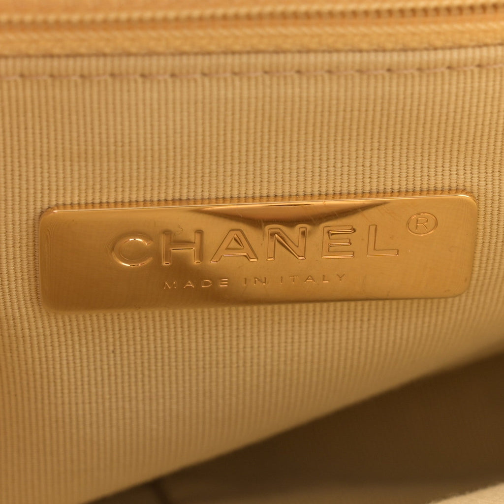 Lambskin Quilted Medium Chanel 19 Flap Yellow