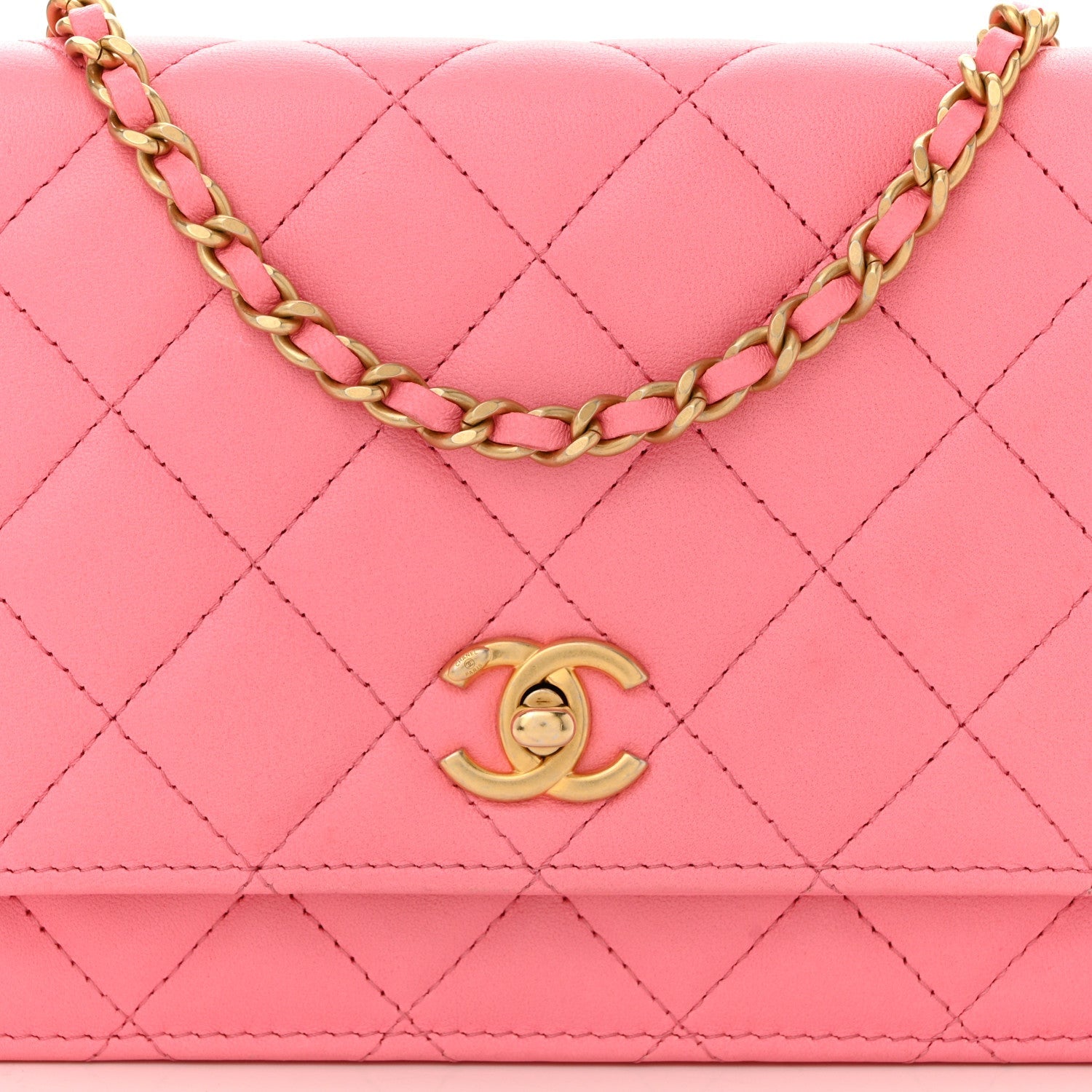 Lambskin Quilted CC Pearl Crush Wallet on Chain WOC Pink
