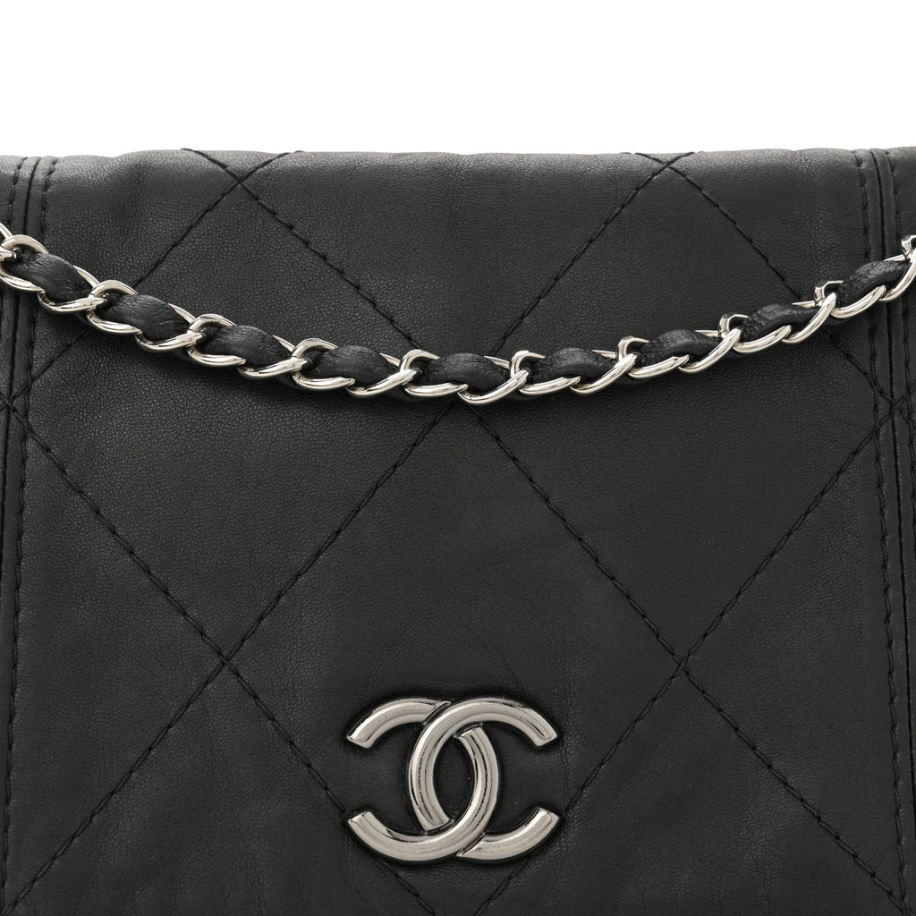 Lambskin Quilted Large Soft Touch Flap Black