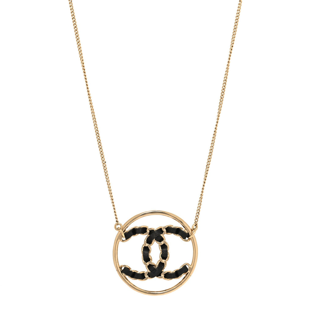 Lambskin CC Round Pendant Necklace Gold