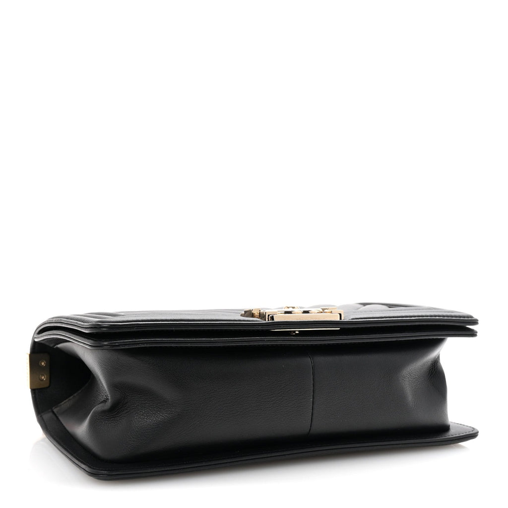 Lambskin Chevron Quilted Medium Boy Flap Black